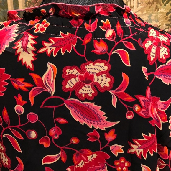 Jose Women's Pull Over Blouse Tie Neckline - Picture 3 of 7